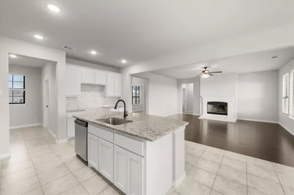 Weatherford, TX 76085,2020 Pebblegate Drive