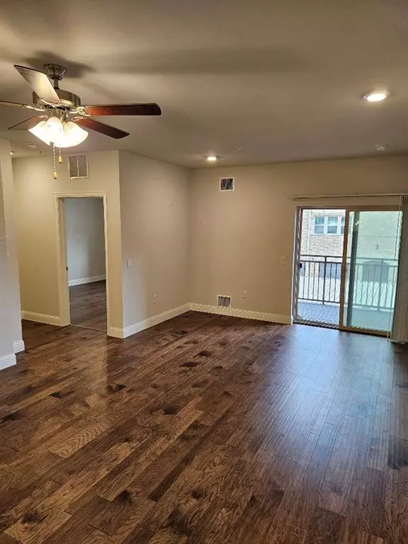 Farmers Branch, TX 75234,1735 Wittington Place #2205