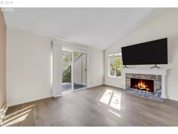 Beaverton, OR 97008,11656 SW BOONES BEND DR #11656