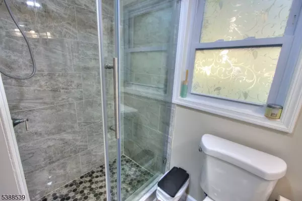 Denville Twp., NJ 07834,31 Station Rd