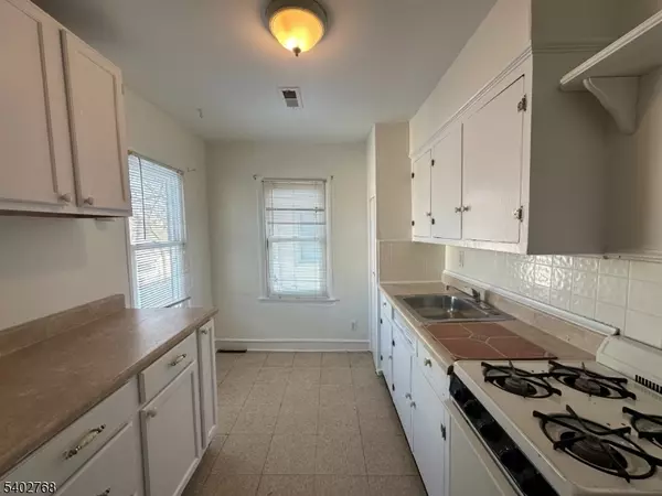 Hamilton Twp., NJ 08609,210 Norway Ave #2