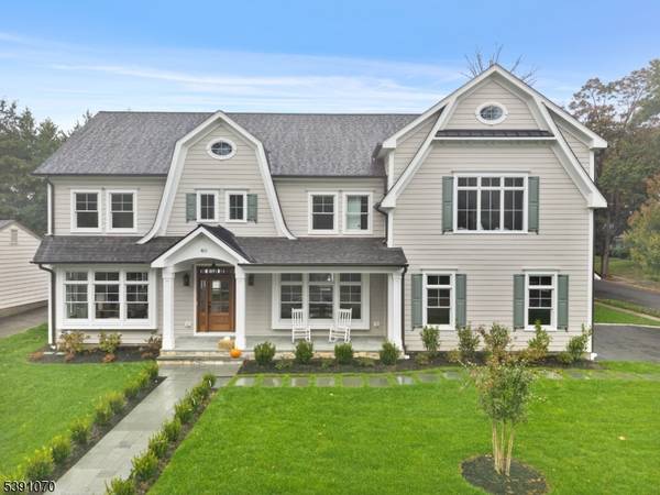 40 Greenview Way, Montclair Twp., NJ 07043