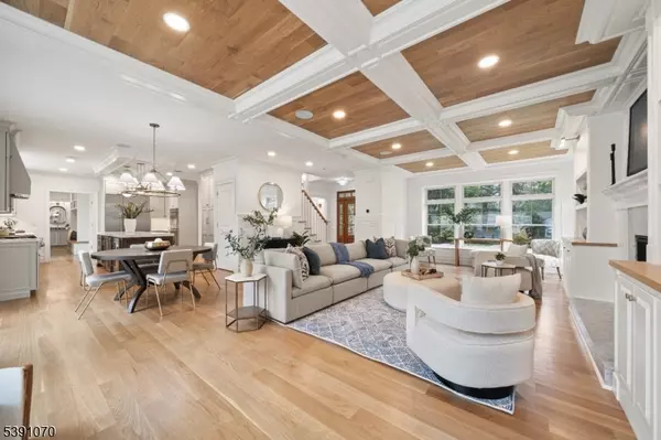 Montclair Twp., NJ 07043,40 Greenview Way