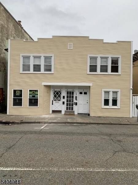 107 Mechanic St, Boonton Town, NJ 07005