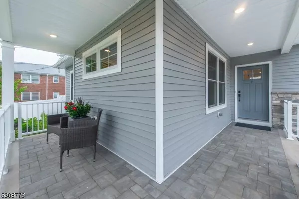 Montclair Twp., NJ 07042,360 Orange Rd #1