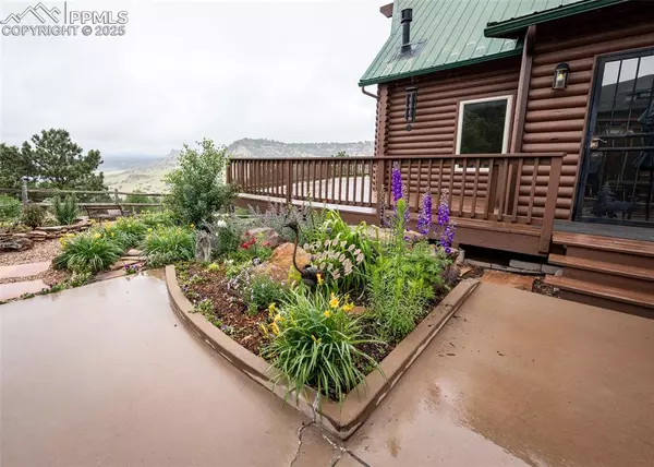 Colorado Springs, CO 80918,1210 Eagle Rock RD