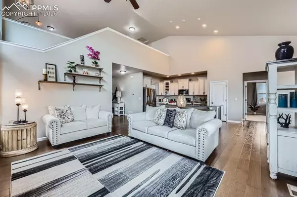 Colorado Springs, CO 80908,10549 Kelowna VW