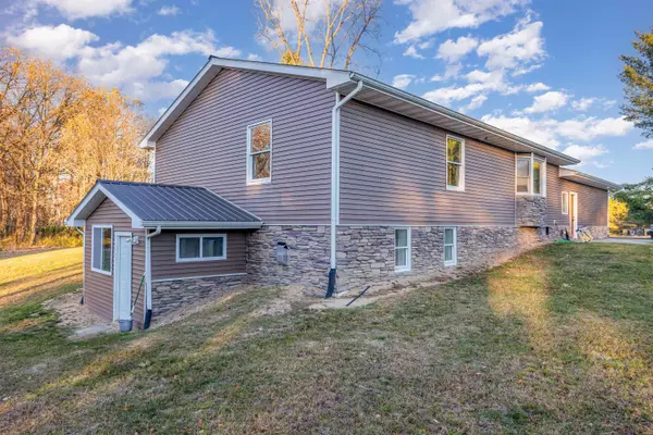 Mount Pleasant, MI 48858,330 W Broomfield RD