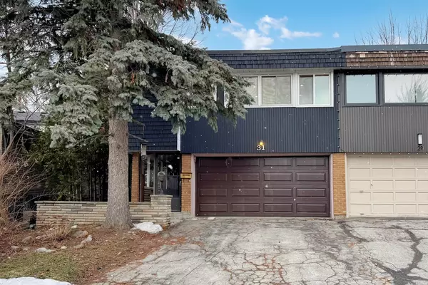 31 Angus DR, Toronto C15, ON M2J 2W9