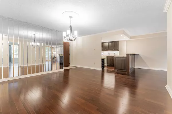 Toronto C13, ON M3B 3N8,1200 Don Mills RD #412