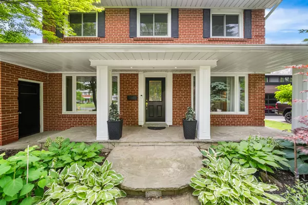 Toronto C12, ON M2P 1Z4,68 Montressor Drive N/A