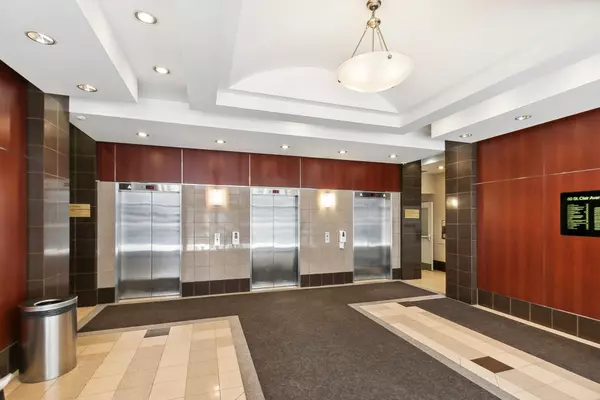 Toronto C09, ON M4T 1N5,60 St Clair AVE E #704