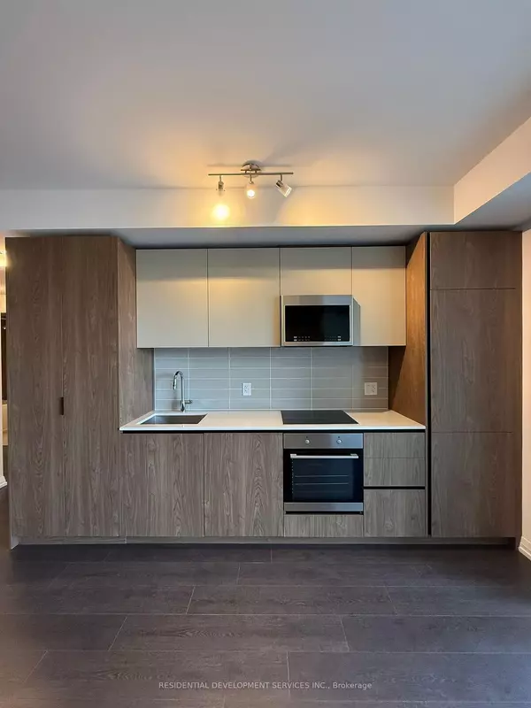 28 Widmer ST #3127, Toronto C01, ON M5V 0T2