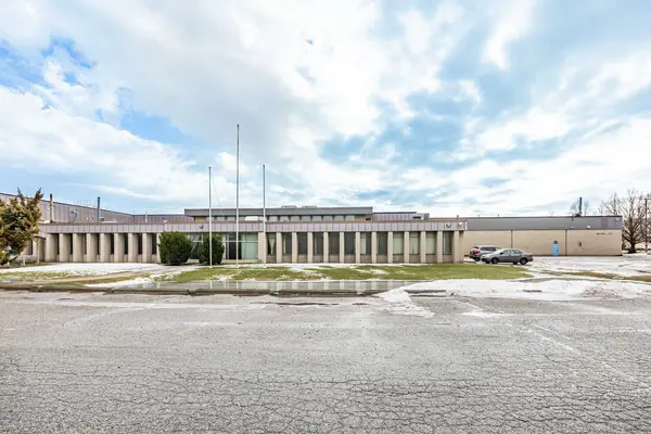 Ajax, ON L1S 2E5,525 Finley AVE