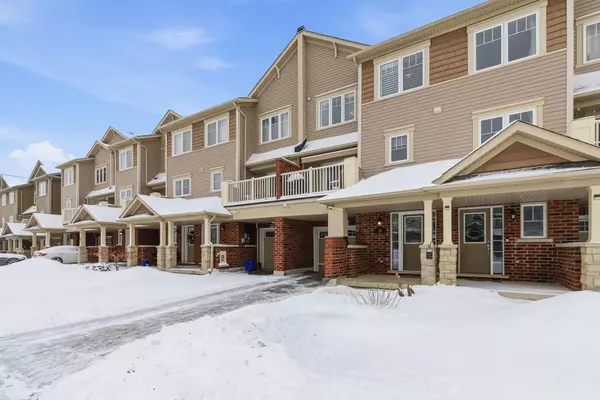 Oshawa, ON L1L 0G6,31 Great Gabe CRES