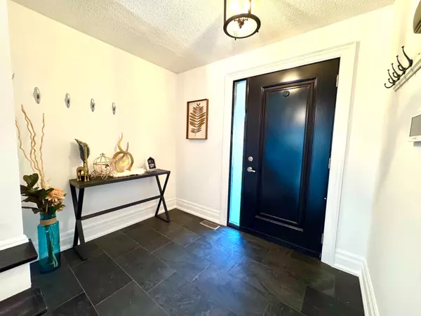 Ajax, ON L1S 3X4,75 Anstead CRES