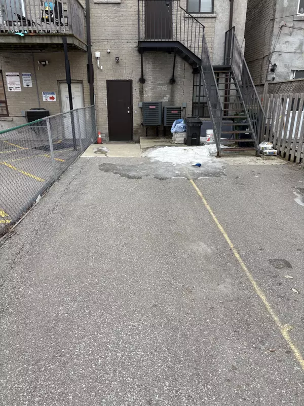 Toronto E02, ON M4C 1M1,2914 Danforth AVE