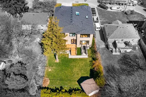 Toronto E08, ON M1M 1Z9,93 Cree AVE