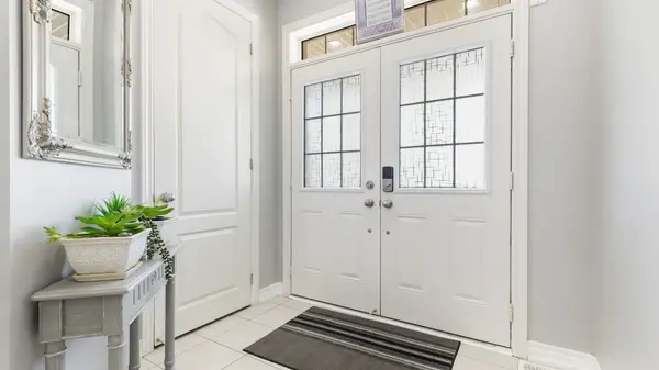 Oshawa, ON L1L 0M1,411 Windfields Farm DR W #MAIN