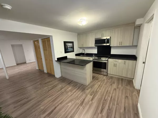 2002 Cocklin CRES #Basement, Oshawa, ON L1K 0T6