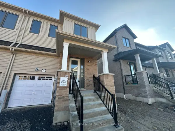 1082 Lockie DR, Oshawa, ON L1L 0R9