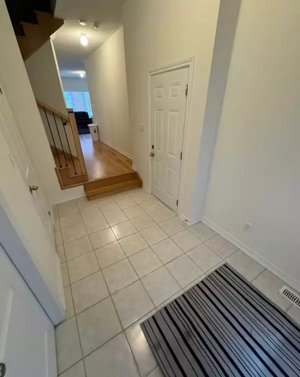 Pickering, ON L1X 0L7,1110 Cameo ST