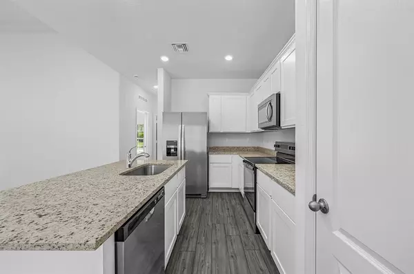 Port St Lucie, FL 34953,1261 SW Kapok Ave