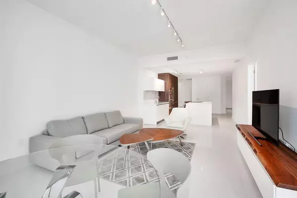 Miami, FL 33132,851 NE 1st Ave #2005