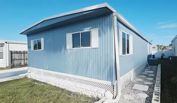 Pembroke Pines, FL 33029,21511 NW 3rd St