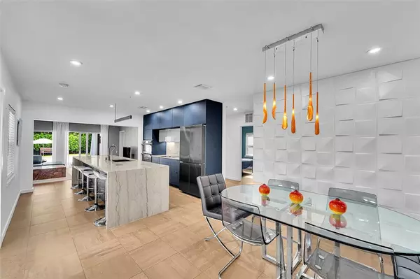 Fort Lauderdale, FL 33304,1224 NE 12TH AV