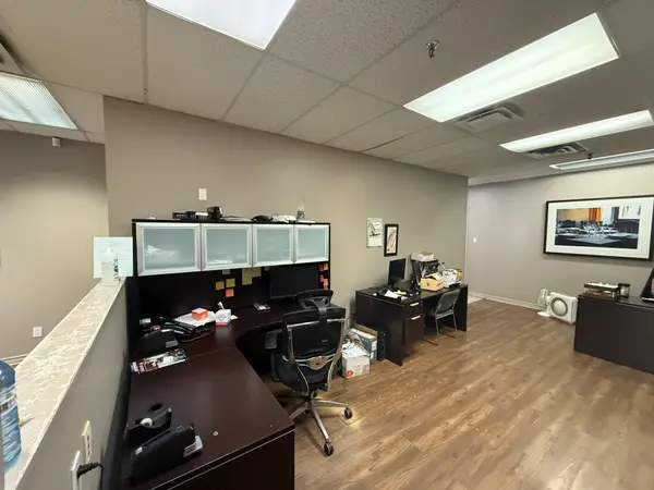 Vaughan, ON L4K 2L8,24 Viceroy RD #Unit 4