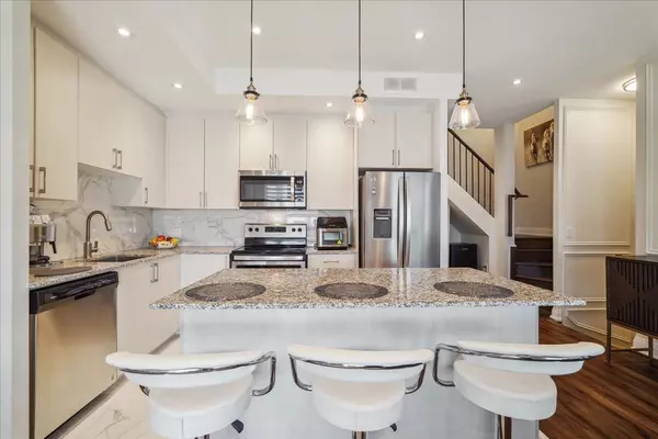 Vaughan, ON L4L 0J1,5309 Highway 7 N/A #A203