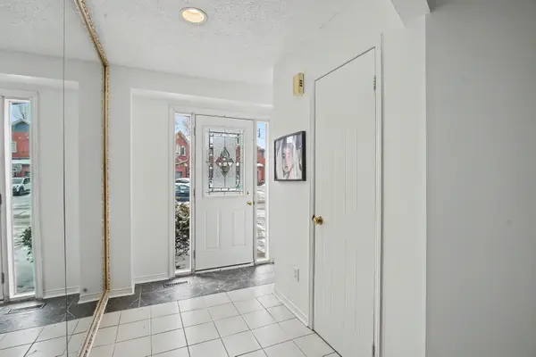 Vaughan, ON L4J 4W8,76 Beaumont PL