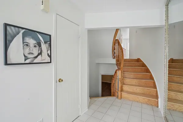 Vaughan, ON L4J 4W8,76 Beaumont PL