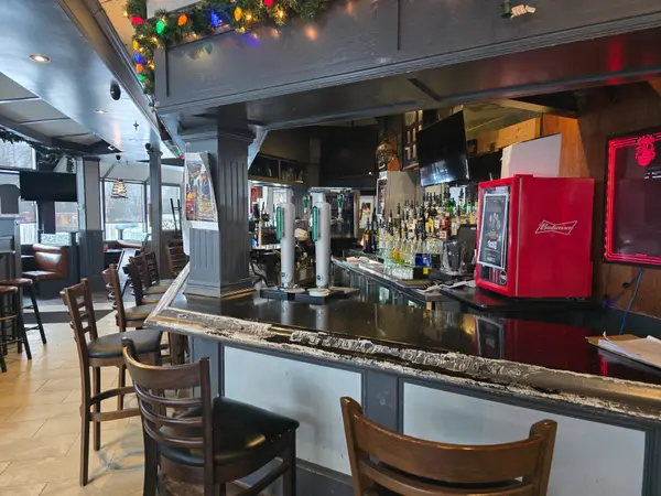 1091 Gorham ST #101, Newmarket, ON L3Y 8X7