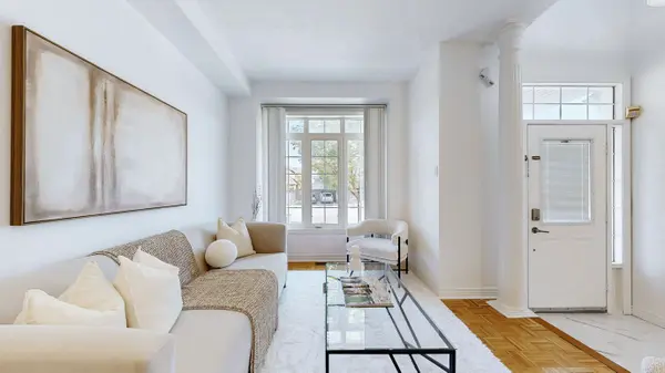 Vaughan, ON L4H 2B6,19 La Rocca AVE