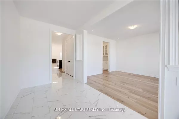 Georgina, ON L0E 1R0,59 Stadacona AVE