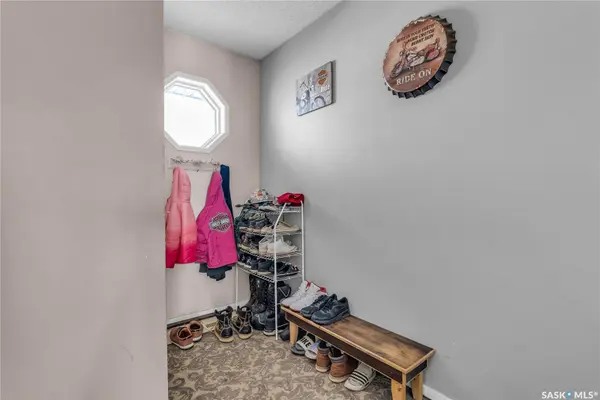 442-444 Russell ROAD, Saskatoon, SK S7K 6K9