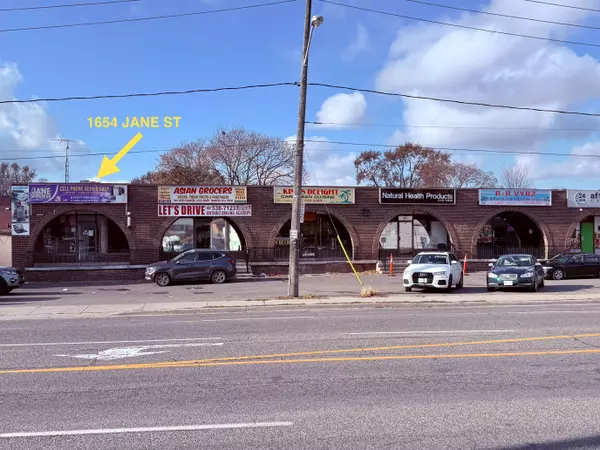 Toronto W04, ON M9N 2S1,1654 Jane ST