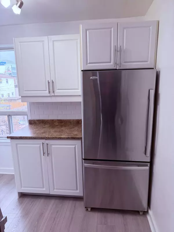 Toronto W02, ON M6H 4C2,1309 Dufferin ST #2