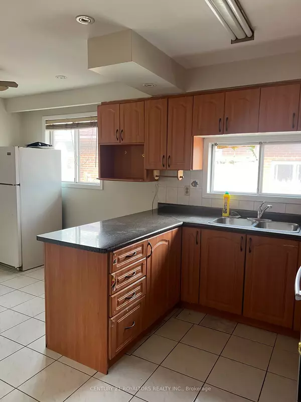 Mississauga, ON L4T 2K1,7258 Sills RD