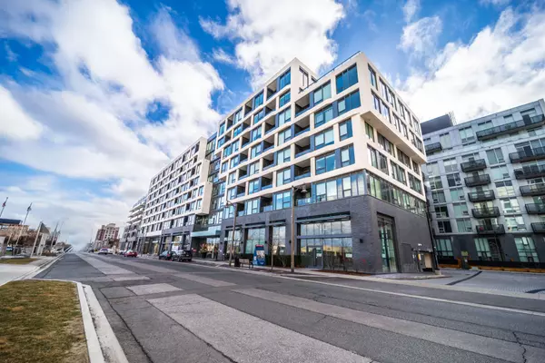 Oakville, ON L6M 5P6,2450 Old Bronte RD #107