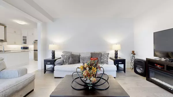 Brampton, ON L6R 4E3,30 Duxbury RD #Main & Second Flr