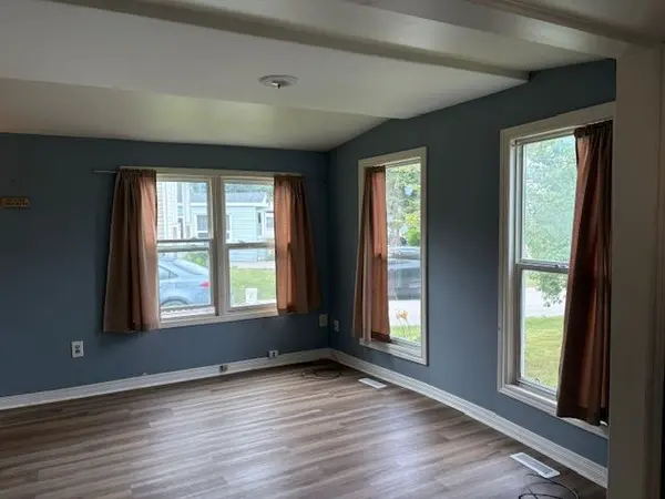 4 Maple Grove Village RD, Southgate, ON N0C 1B0