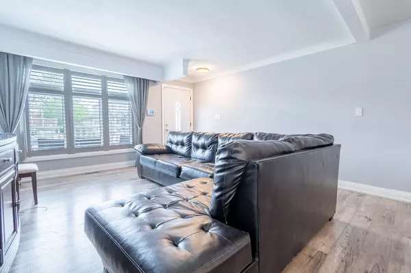 Thorold, ON L2V 3H9,11 Garden ST