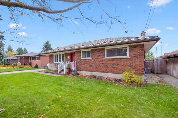 Centre Wellington, ON N1M 1A7,5 Bergin AVE