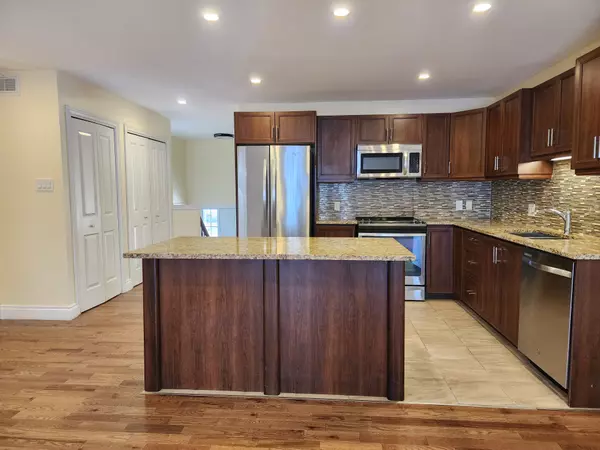 Cornwall, ON K6K 0A5,70 Forestdale CRES