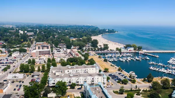 Cobourg, ON K9A 5X2,148 Third ST #222