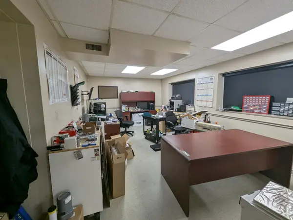 St. Catharines, ON L2R 7K6,214 Dunkirk RD