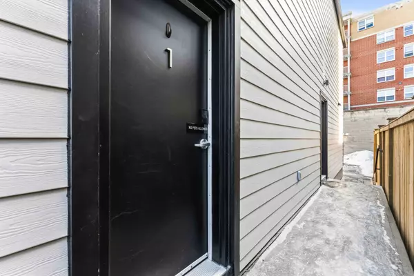 Lower Town - Sandy Hill, ON K1N 5M8,182 Murray ST